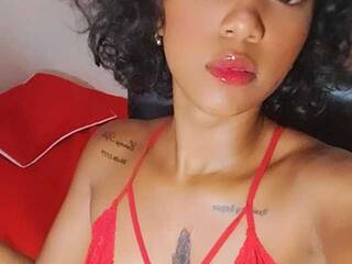 Еротски видео цхат Emy-02