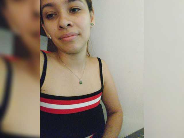 Емитовање снимка екрана Enchanttres