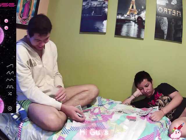 Емитовање снимка екрана Eric-and-Mia