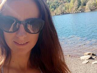 Еротски видео цхат Erine9900