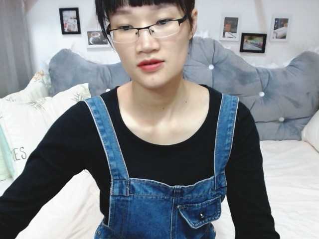 Емитовање снимка екрана EstelleJML