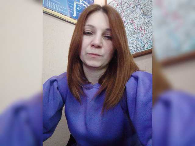 Емитовање снимка екрана EstelleMillie