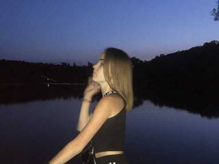 Еротски видео цхат EvaBritton