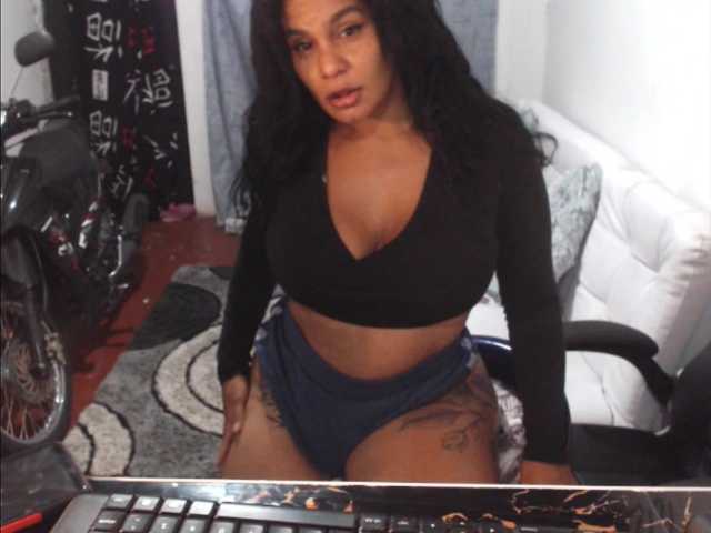 Емитовање снимка екрана evafoxxy1