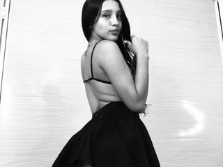 Еротски видео цхат Evangeline18