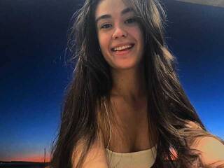 Еротски видео цхат EvaStonxxx