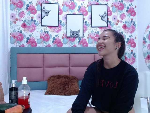 Емитовање снимка екрана EvelinMonroe