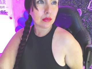 Еротски видео цхат Evelyn-mature19