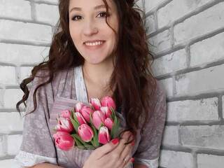 Еротски видео цхат Raemi