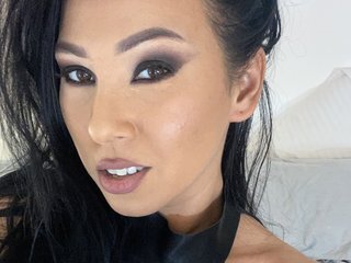 Еротски видео цхат ExoticB3auty