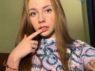 Еротски видео цхат ExtraCheeseLovesVikki