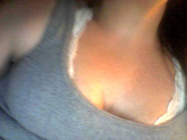 Емитовање снимка екрана FantasyWorldG