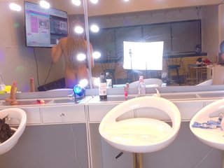 Еротски видео цхат FarianaJulie