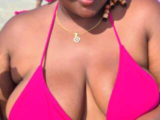 Еротски видео цхат Fatpussydoll