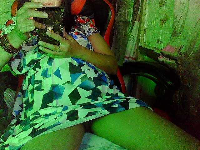 Емитовање снимка екрана Fem1002