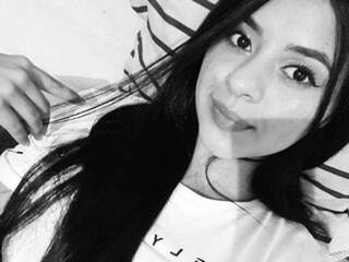 Еротски видео цхат FiorellaD