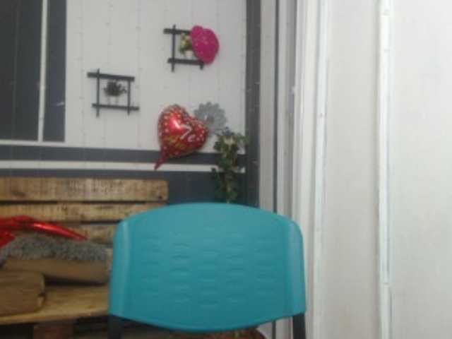 Емитовање снимка екрана foxcharlote