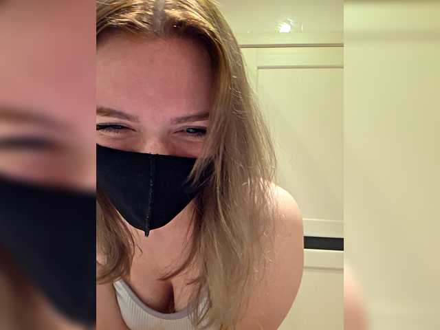 Емитовање снимка екрана FoxyDream2000