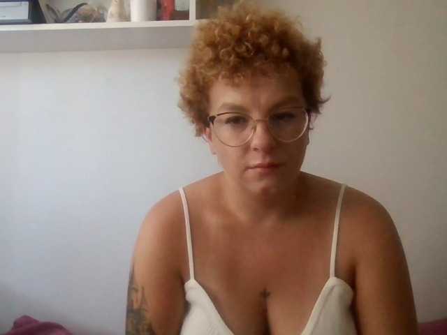 Емитовање снимка екрана FrancesLovely