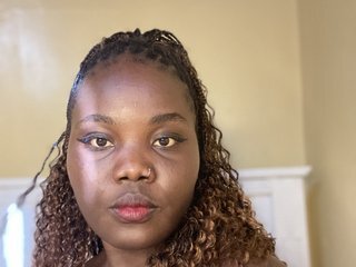 Еротски видео цхат Freakyqueen11