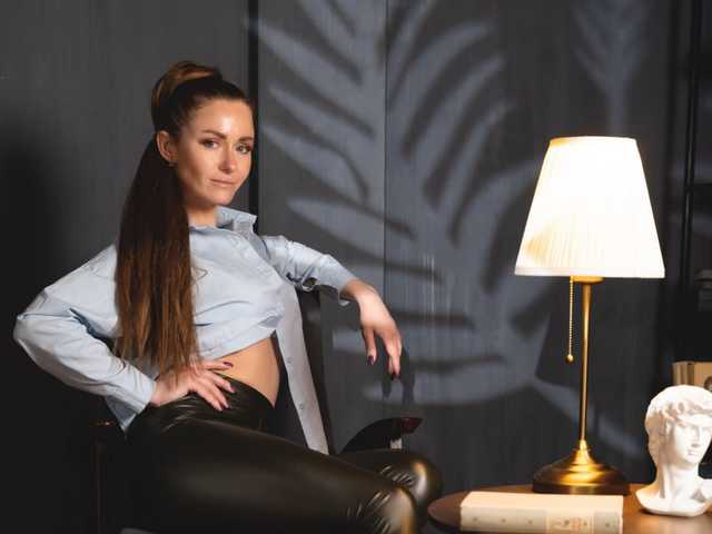 Слика профила FreyaFindomFitGoddess