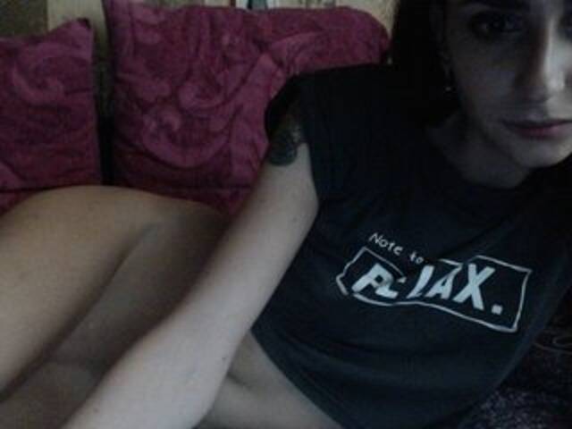 Емитовање снимка екрана FuckCunt111