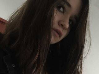 Еротски видео цхат FXRTUN3