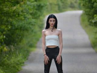 Еротски видео цхат GadeeaRed