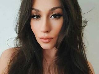 Еротски видео цхат GeorgiaQuinn