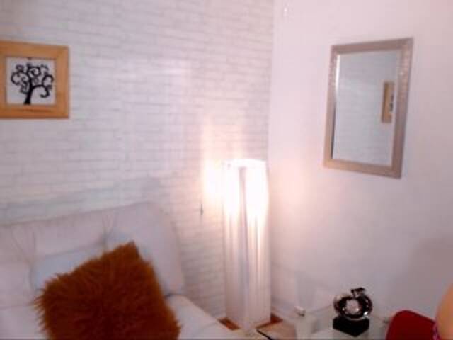 Емитовање снимка екрана GiannaWatson