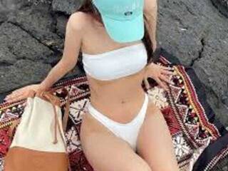 Еротски видео цхат Giiulia