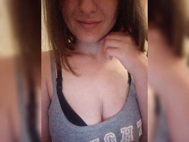 Емитовање снимка екрана GinaNeon