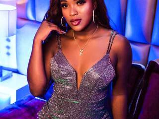 Еротски видео цхат GinnaDiior