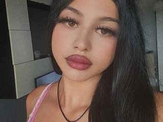 Еротски видео цхат GiuliaSya