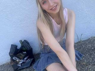 Еротски видео цхат glittercvnt