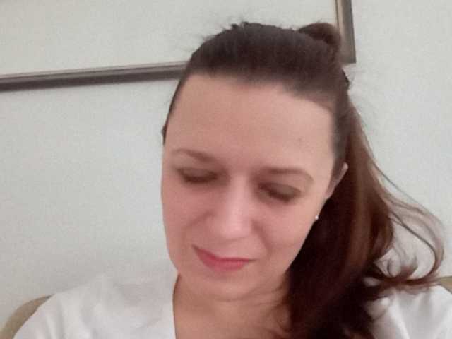 Емитовање снимка екрана Gluch