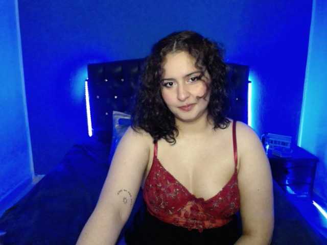 Фотографије goddesstepha1 Hi , enter if u wanna talk! Goal: GOAL: Sexy Dance #teen #lovense #boobs #cute #new -I dont do free shows xoxox