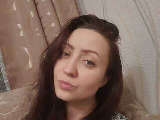 Еротски видео цхат GoldenPeach