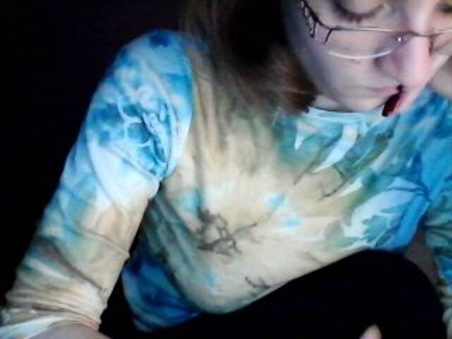 Емитовање снимка екрана GoodGirlXS