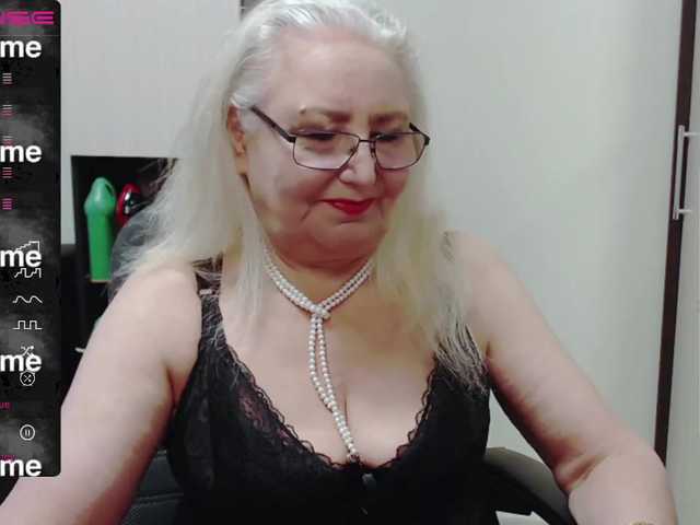 Емитовање снимка екрана GrannyWants