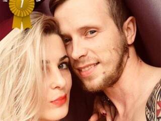 Еротски видео цхат _GRIMBERGEN_