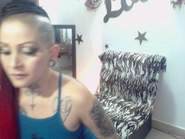 Емитовање снимка екрана gyanhatatho