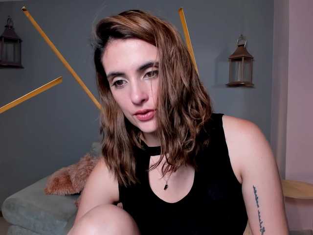 Емитовање снимка екрана HaleySummer