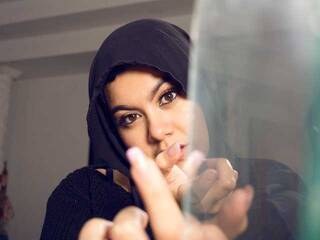 Еротски видео цхат halimabashar