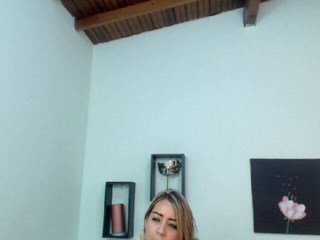 Емитовање снимка екрана hallerusell1