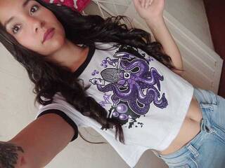 Еротски видео цхат Hanna-Roberts