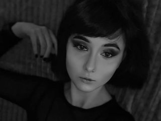 Еротски видео цхат Helenaobscura
