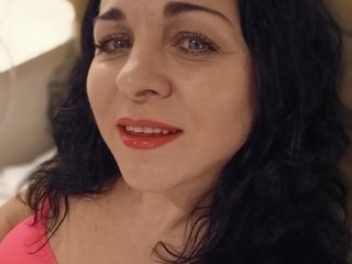 Еротски видео цхат HelenKiss31Lee