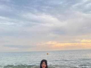 Еротски видео цхат Hellenpierce