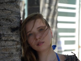 Еротски видео цхат helloXpussy